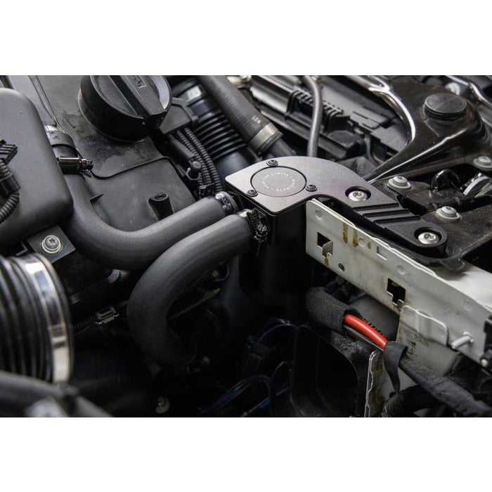 Mishimoto Baffled Oil Catch Can Kit – BMW F8X M2c/M3/M4 (2015–2020) (MMBCC-F80-15CBE)