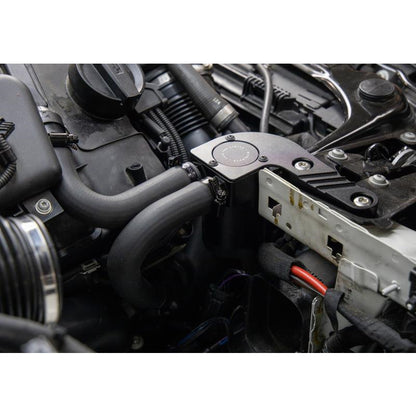 Mishimoto Baffled Oil Catch Can Kit – BMW F8X M2c/M3/M4 (2015–2020) (MMBCC-F80-15CBE)