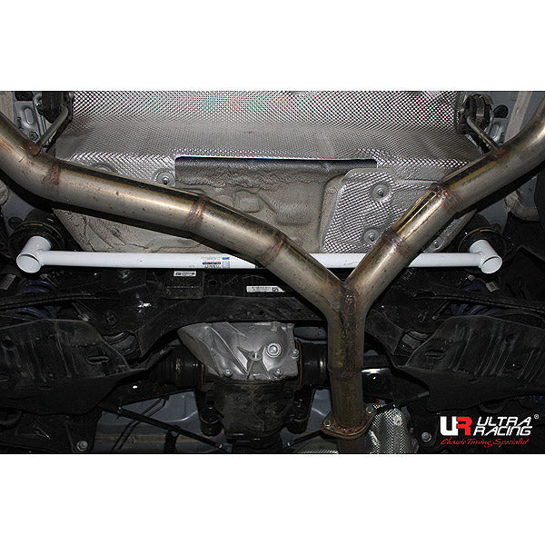 Ultra Racing Rear Lower Brace (F2X M135i/M140i/M235i/M240i)